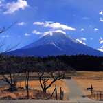 道の駅 朝霧高原 - 展望台から富士山見えます♥