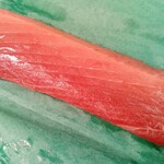 吉川水産 日本橋三越本店 - 福袋に入っていた鮪中トロのさく