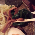 はぐるま - 攻撃力が高いスープで、ガンガン食わせる勢いに満ちたつけダレは野菜にも合います。