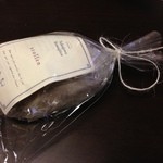 ラ・ビオグラフィ - お土産のシュトーレン