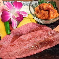 和牛焼肉 神楽坂 牛ます - 
