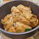 純豆腐 中山豆腐店 - 豚キムチ丼