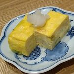 小料理 椛 - 豆が入った卵焼き