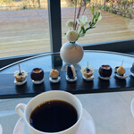 オーベルジュ ド ぷれざんす 桜井 - 小菓子も可愛いー✨