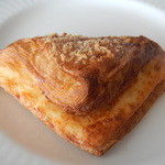 パリのパン屋さん ボンジュール - ハムとチーズのデニッシュ