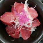 みなと市場 小松鮪専門店 - ◇三種赤身丼
