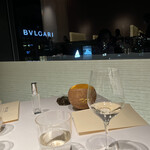 ベージュ アラン・デュカス 東京 - 