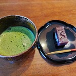 叶 匠寿庵 - 抹茶と「あも」