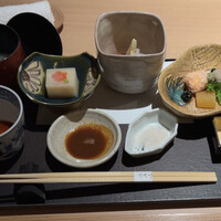 日本焼肉はせ川 表参道店 - 「会席ランチ 蜻蛉  10,000円 (税込)」内【令和4年01月02日撮影】