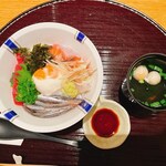 日本料理　呉濤 - 小いわし丼　茗荷　生姜　葱　吸い物