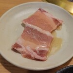 Yakiniku Den - もち豚カルビ