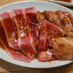 焼肉でん - 鶏もも、ロース、味わいカルビ