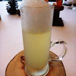 MAISON LAFITE - パイナップルづくし・・パイナップル好きですので嬉しい。＾＾ 
      ＊先ずはジュース 