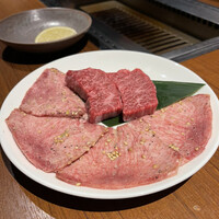 焼肉うしごろ 表参道店 - 