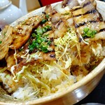 炭焼き 竈食堂 - ご飯は 350g 食べごたえ抜群