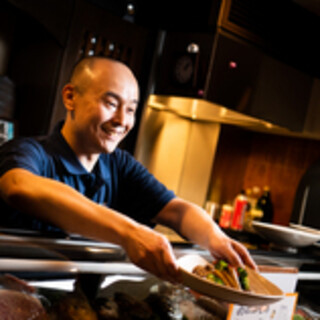 Chef [Mitsuaki Nishimori] who inherits Tokitsukazeya's traditional "Sumo wrestler meal"