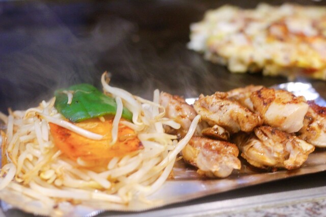 味はまぁまぁ : お好み焼き 赤坂の写真