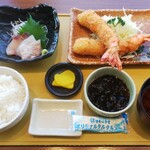 まるは食堂 - ●Wまるは定食2040円（税込み）