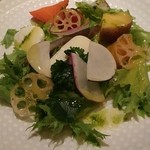 ホテルカンラ京都 - 旬野菜の菜園風サラダ