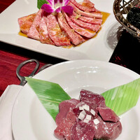 游玄亭 赤坂 - 上カルビ、厚切りレバー焼き
