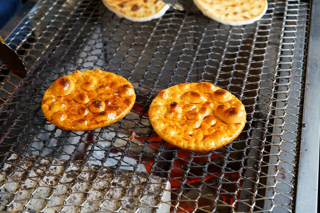 スキー senbei Teyaki Senbei Do - Takayama/Senbei (Rice cracker) | Tabelog