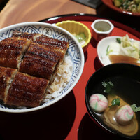 炭焼 うな富士 有楽町店 - うなぎ丼（4300円）＋ご飯大盛（100円）