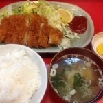 中華楼 - とんかつ定食