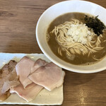 Niboshi Ramen Kogarasumaru - （限定）煮干重ね味