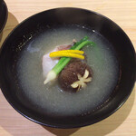 味ひろ - [本日の吸い物]
      ぐじ、かぶら