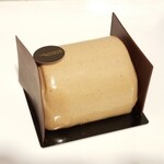 パティスリー・パリセヴェイユ - ブシェット ド ノエル [マロン / ポワール / ベルガモット / ノワゼット]