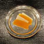 草庵 鍋島 - 唐墨大根