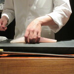 草庵 鍋島 - 唐津の九絵を扱う料理長