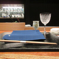 草庵 鍋島 - カウンター席