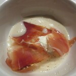 リョウリヤ ステファン パンテル - ハムを入れたところ