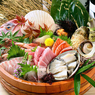 【富山名产】 鰤鱼涮涮锅/白虾/萤鱿等丰富的菜品
