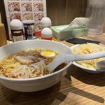 小次郎 - ②ラーメン、チャーハンセット¥930❗️