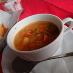 トラットリア デニーロ - スープは野菜が具沢山で美味しいやつ 202201
