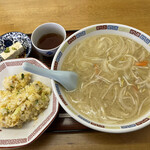 Shinkansen Ramen - 味噌ラーメン　半チャンセット