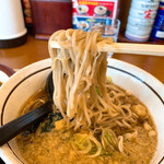 山田うどん食堂 - 生そばに変わって劇的に旨くなった！