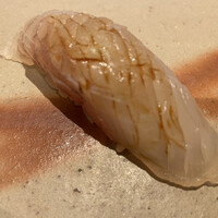 鮨 銀座 おのでら - ヒラメ昆布締め