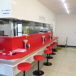 ラーメン二郎 - 店内の様子
