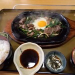 ドライブインかに精 - 料理写真:スタミナ定食1100円税込み