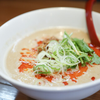 イロハヤラーメン にしむら亭_0