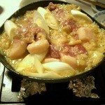漁菜克献 - ≪２０１２年１２月末≫お味噌が焼けて、鴨肉もネギも、焼けて来ました♪もうすぐ食べられます。o^.^o良い香りで、ジュ～って焼けてる音も、美味しそう～！