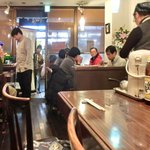 紅亭 - 店内の風景です