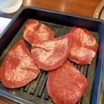 焼肉勝っちゃん - 牛塩タン〜　４１８円