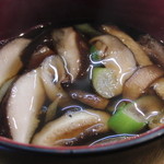 元祖田舎っぺうどん - 【2012.12.29再訪】 そしてＲが愛してやまないキノコ汁（ものすごい干しシイタケの出汁が効いています）