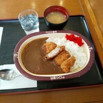 山田うどん食堂 - 料理写真:かつカレー（740円）