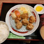 Toriyoshi Shouten - 秘伝塩から揚げ定食　759円