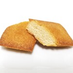 パティスリー・パリセヴェイユ - フィナンシェ（カット）